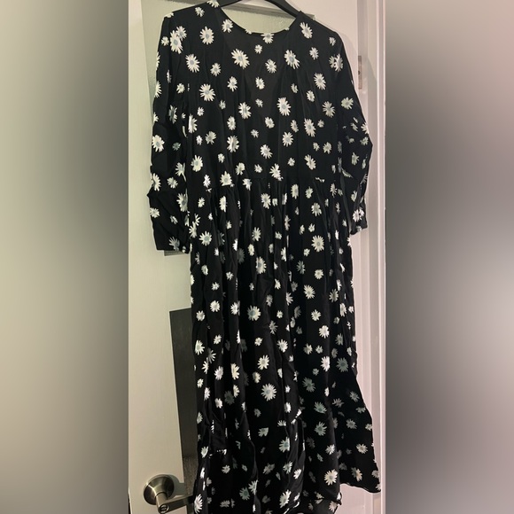 Aritzia Little Moon Heartstrings Dress - Picture 2 of 3